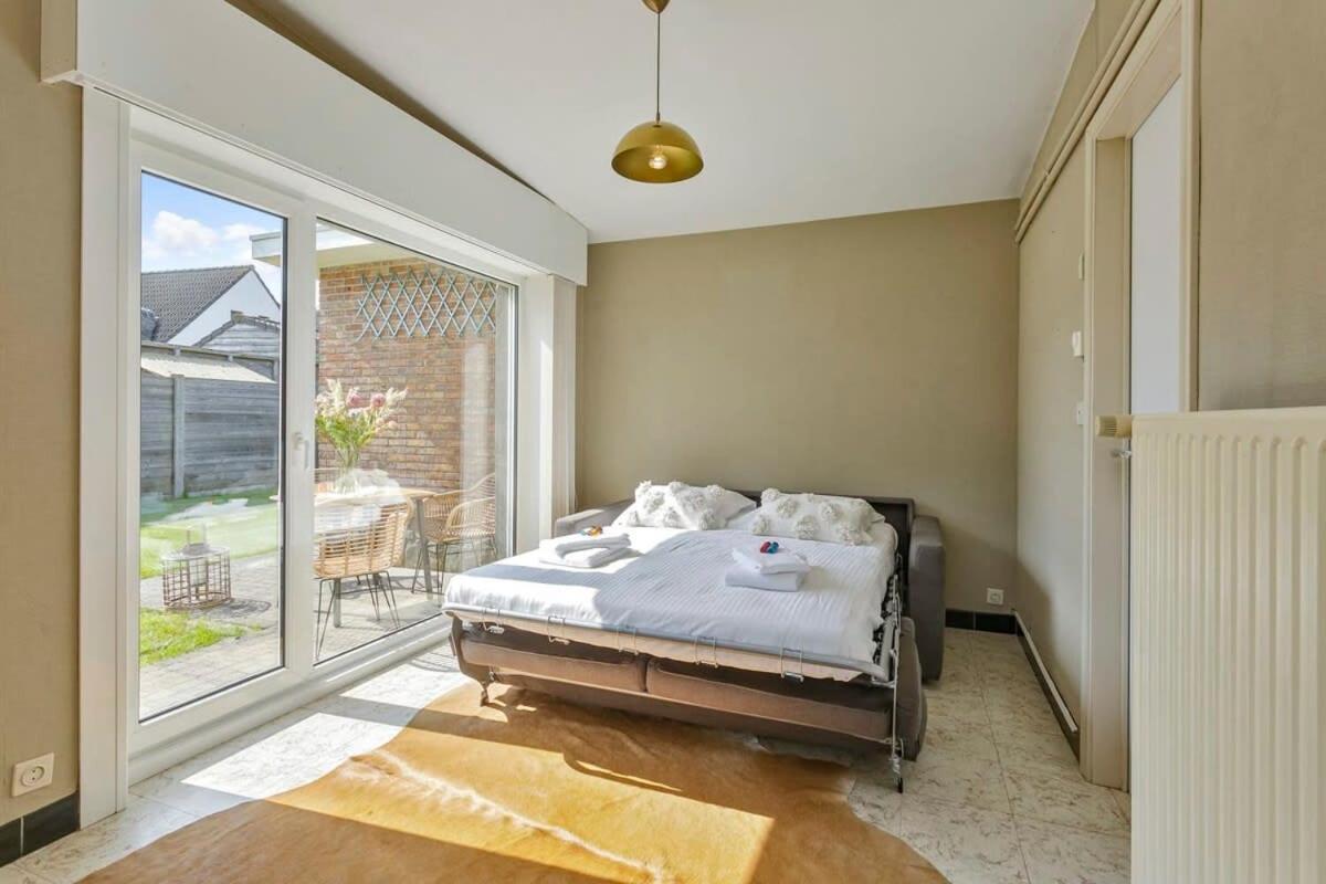 Huswell - Bungalow With Garden At 5 Minutes From The Beach Villa De Haan Buitenkant foto