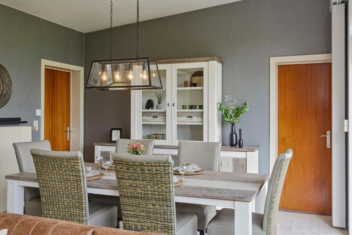 Huswell - Bungalow With Garden At 5 Minutes From The Beach Villa De Haan Buitenkant foto