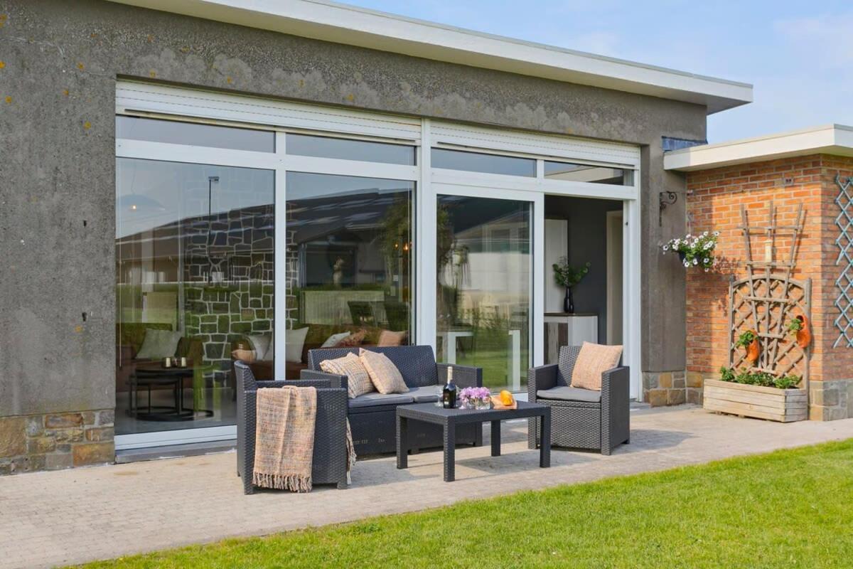 Huswell - Bungalow With Garden At 5 Minutes From The Beach Villa De Haan Buitenkant foto