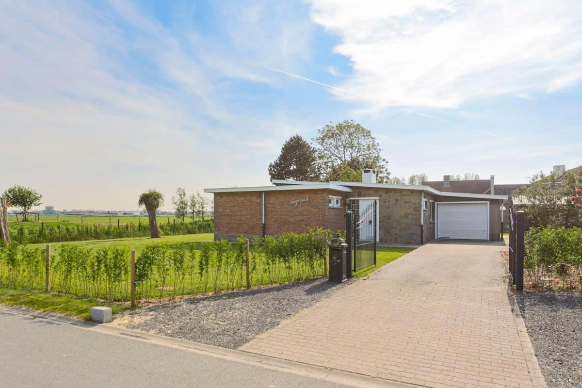 Huswell - Bungalow With Garden At 5 Minutes From The Beach Villa De Haan Buitenkant foto
